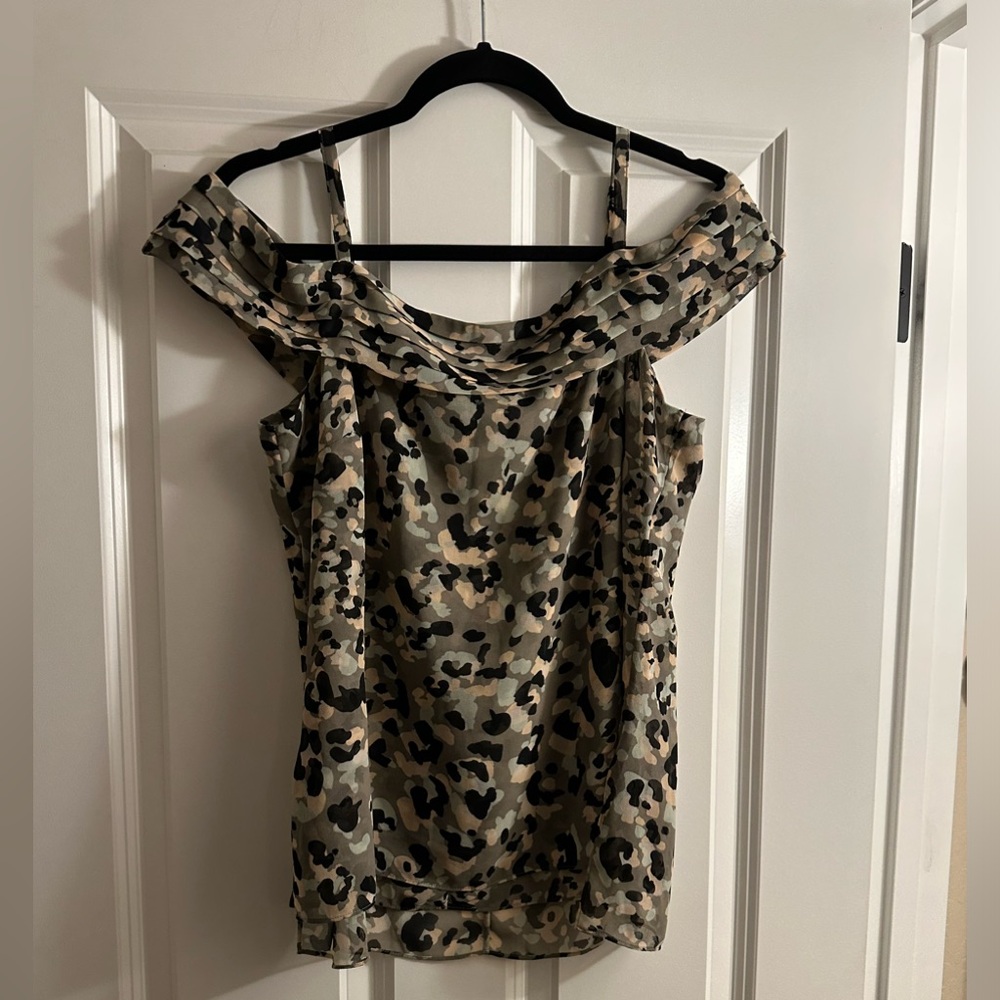 Cabi Tiered top